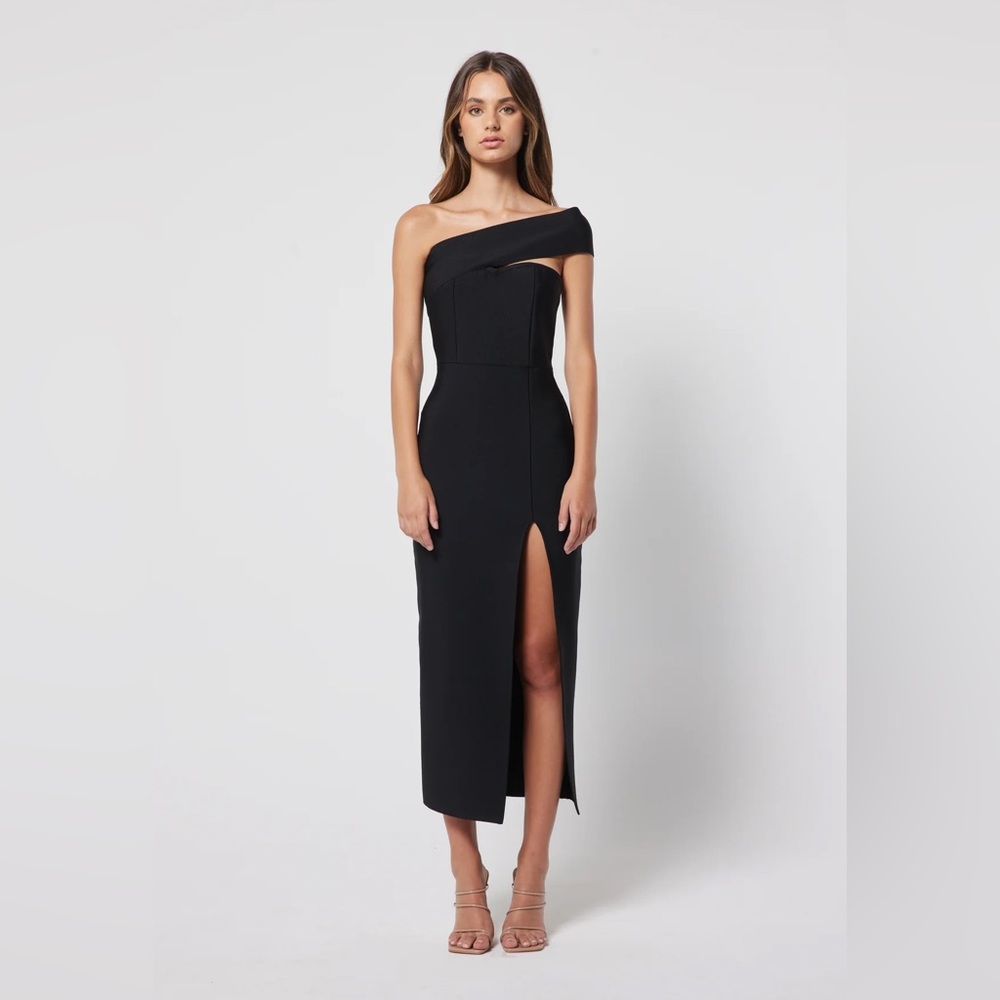 Elliatt Soroa Formal Black Tie Dress